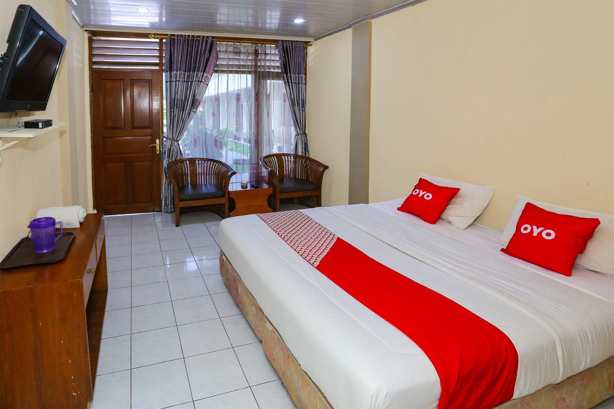בוגור Capital O 93349 Hotel Gondangdia מראה חיצוני תמונה